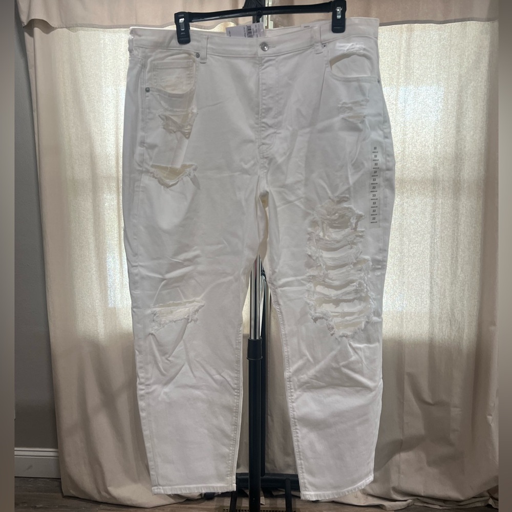 American Eagle Outfitters White Distressed Jeans